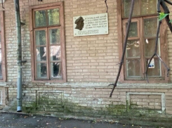 На протяжении двух месяцев экоактивисты бьются за домик Михаила Лермонтова в Железноводске