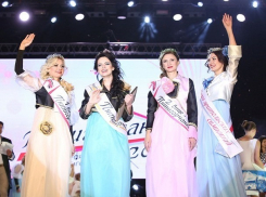 Первая красавица Пятигорска выиграла новое авто и королевскую корону 