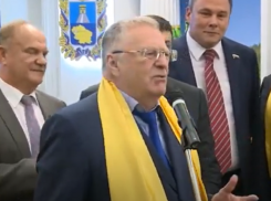 Помидоры, вино и Горбачев: чем запомнилось Ставрополье Владимиру Жириновскому