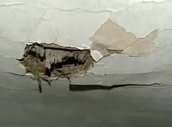 Жители Предгорного района рискуют быть погребенными под стенами собственного дома