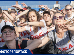 Сотни студентов вышли на очередную репетицию открытия Международной Студвесны