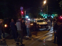 Команда Киркорова на элитной иномарке попала в аварию в центре Ставрополя