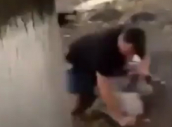 «Тебе место в раю заказано за такие поступки», - ставропольцы о видео со зверским избиением старушки