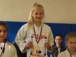 8-летняя ставропольчанка привезла золото со всероссийского турнира по дзюдо