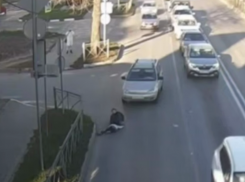 Жесткий наезд на двоих детей в Кисловодске попал на видео