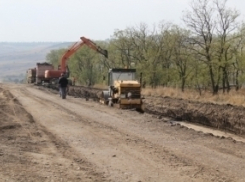 В Кочубеевском районе началось строительство новой дороги