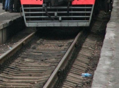 Спешившую пенсионерку насмерть задавил поезд в Пятигорске