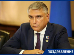 Сегодня свой день рождения празднует полпред президента РФ в СКФО Александр Матовников