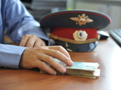 Третьего сотрудника ставропольского наркоконтроля заключили под стражу 