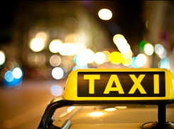 В Труновском районе судебный пристав вызвал такси и поймал неплательщика алиментов