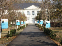 Экс-директора ставропольской спецшколы отправили в СИЗО за использование учеников в качестве рабсилы 