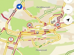 «Пробки 9 баллов»: автомобильные заторы парализовали улицы Ставрополя 