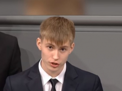 «Колю из Уренгоя нужно отправить на месяц на Мамаев курган, чтобы он там прочувствовал всю боль и мощь войны», - депутат ставропольской краевой Думы