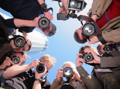 День солидарности журналистов: как нарушались права сотрудников СМИ в этом году