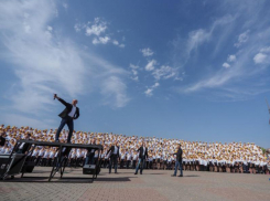 Тысячеголосый детский хор выступил на Крепостной горе в Ставрополе