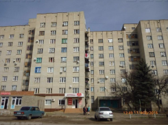 Депутат Ставрополья запросил проверить разваливающуюся многоэтажку в Георгиевске