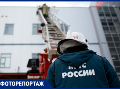 Ставропольские супергерои в касках надымили в торговом центре и напугали жителей краевой столицы