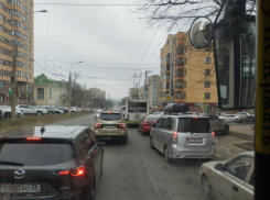 Пробки в 9 баллов заметили жители Ставрополя накануне 8 марта