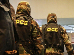 ФСБ задержала двоих оперуполномоченных за взятку