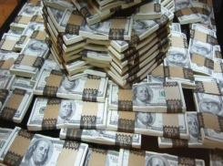 10 млн рублей в пользу государства конфисковали у туристки таможенники Ставрополья