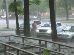 МЧС предупреждает горожан Ставрополья о граде с грозой и шквалом до 23 м/с