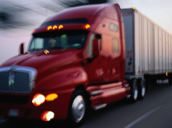 Из автомобиля дальнобойщика в МинВодах украли 10 млн рублей