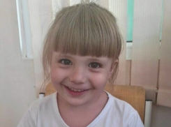 2-летняя потерявшаяся девочка «Биба» ждет маму в больнице имени Филлипского в Ставрополе