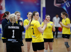 Гандбольное «Ставрополье» покинули лидеры, но пополнился тренерский штаб