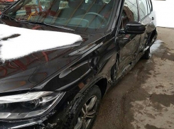 Испортившего «БМВ-Х5» нарушителя на «девятке» ищут в Ставрополе 