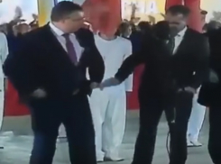 Штаны неожиданно подвели ставропольского губернатора на открытии «Студенческой весны»