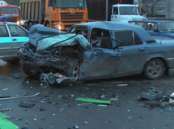 В Ставропольском крае произошло ДТП с участием трех автомобилей