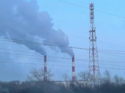 Склад загорелся в Невинномысске после налета БПЛА: есть пострадавшие