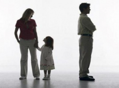 Полквартиры отписал должник в счет будущих алиментов на Ставрополье