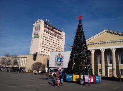 На главную елку Ставрополя не потратили ни копейки