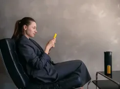 Авито открыл категорию сим-карт: первым оператором на платформе стал Билайн