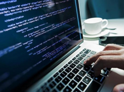 Бывший сотрудник мобильного оператора на Ставрополье продавал данные абонентов