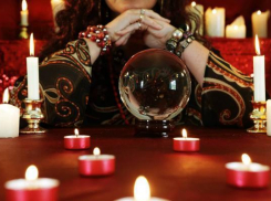 «Гадалку»-мошенницу осудят за обман ставропольчанок на 54 тысячи рублей