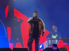 Подняли «Руки вверх» 12 тысяч человек в Ставрополе — видео