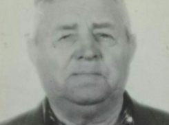 90-летний пенсионер вышел погулять и не вернулся домой на Ставрополье 