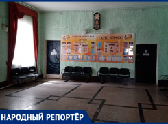  «Обнять и плакать»: жительница Михайловска показала удручающее состояние Дома культуры 