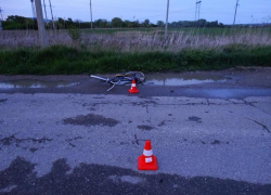 В Предгорном районе велосипедист проехался по встречной полосе и теперь находится в больнице