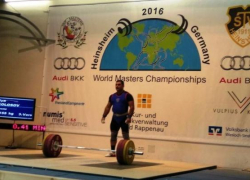 В тройку лучших в мире тяжелоатлетов вошел житель Ессентуков