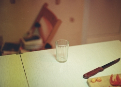 Девушка зарезала своего парня на почве ревности