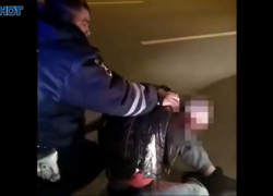 В Ставрополе мужчина пытался спровоцировать драку с сотрудниками ГИБДД 