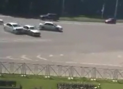 Иномарка «влетела» в «Приору» на пересечении улиц Лермонтова и Доваторцев в Ставрополе