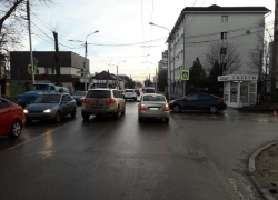 12-летний мальчик попал под колеса "Хендай" на "зебре" в Ставрополе