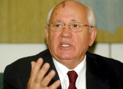 Михаил Горбачев попал в ДТП в Москве