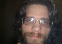 После смерти родного брата мужчина в депрессии ушел в магазин и не вернулся