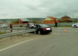 Трое пострадали в аварии на федеральной трассе "Кавказ"