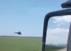Низколетящий вертолет на КМВ испугал жителя Ставрополья и попал на видео